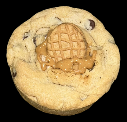 REESE’S PEANUT BUTTER CUP COOKIE